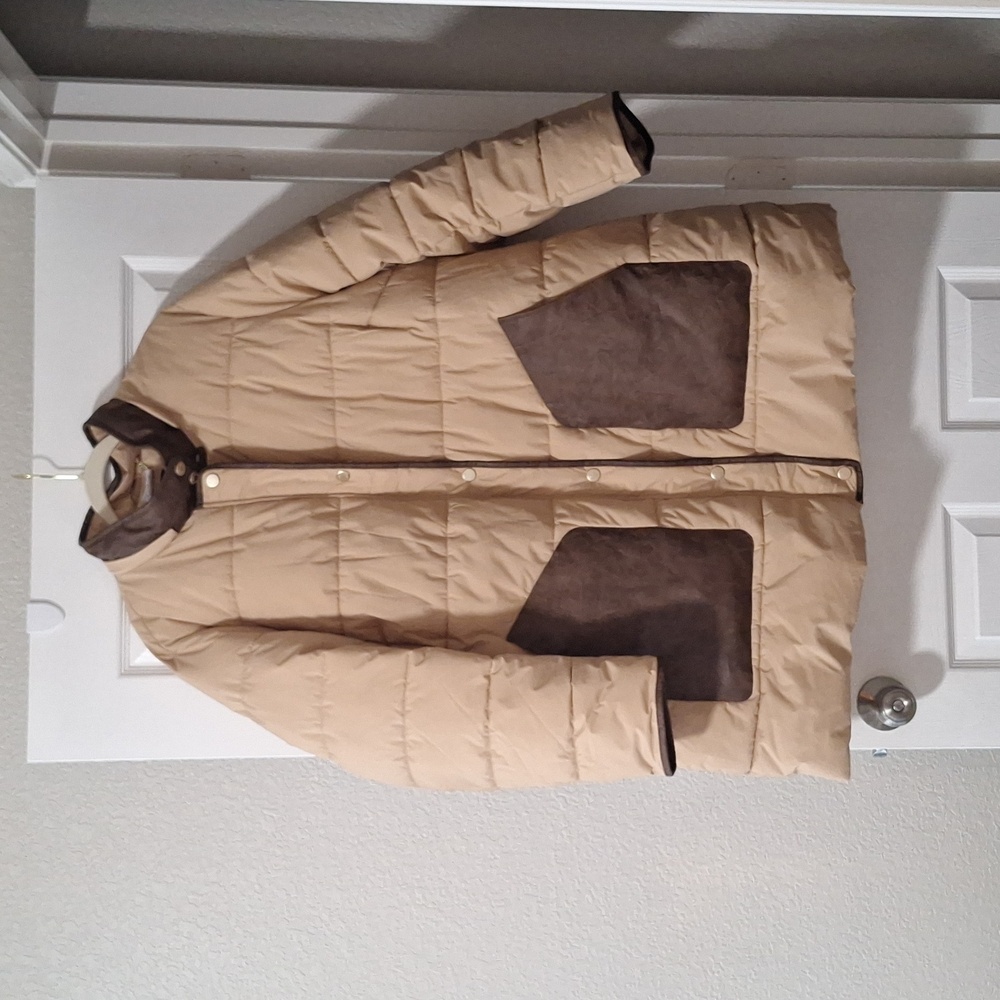 Woman's plus size parka coat